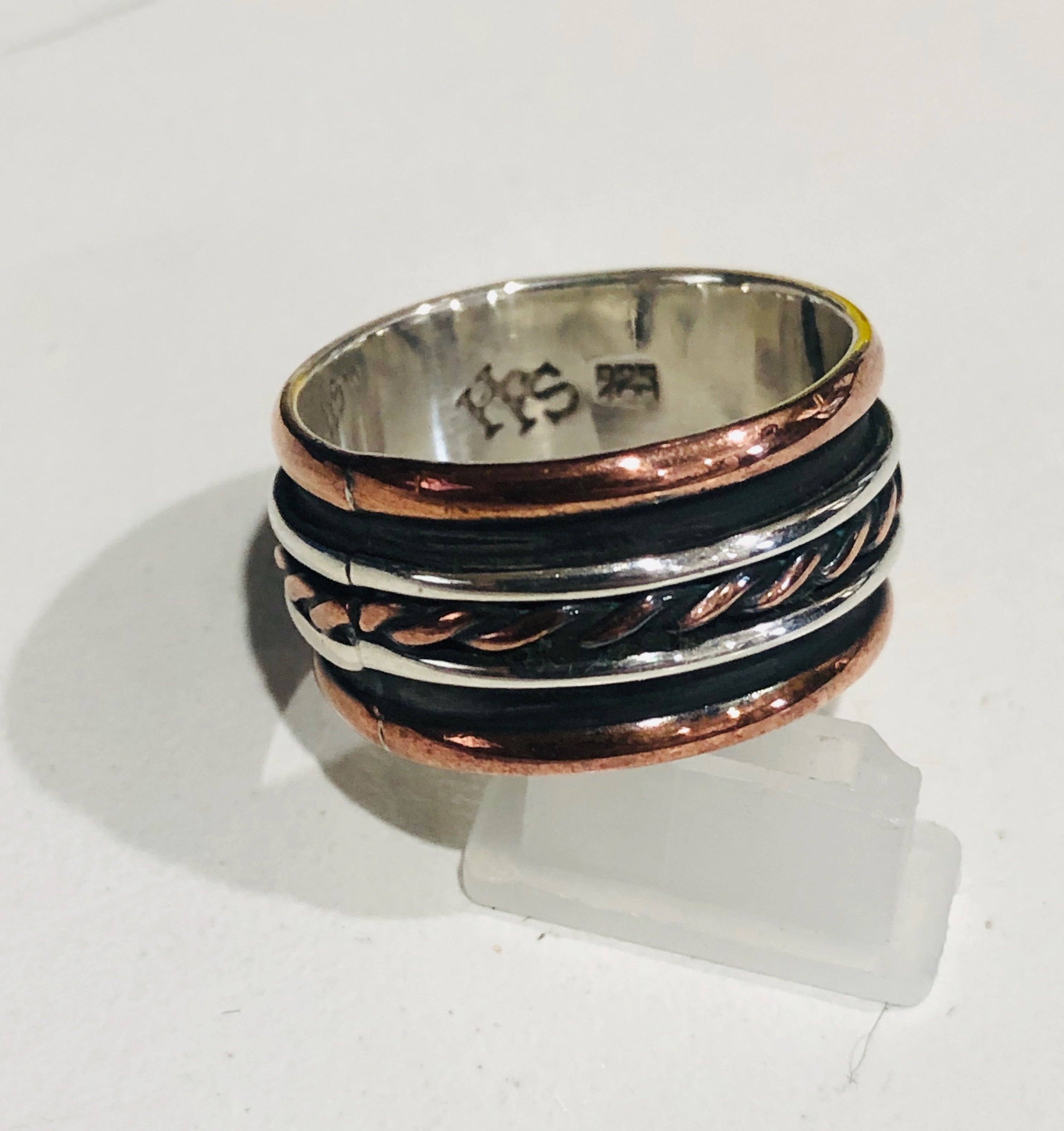 RG.VIC.2120 - Sterling Silver with Copper Ring